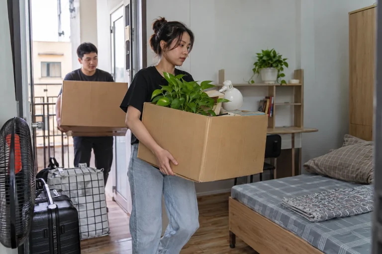 Ảnh minh họa cho bài Nên chuyển đồ gì vào phòng trọ mới trước